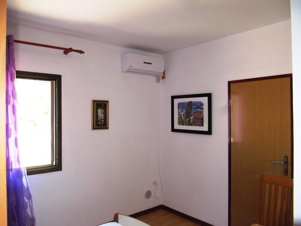 Apartmans And Rooms Dunjini Dvori Korčula Екстериор снимка